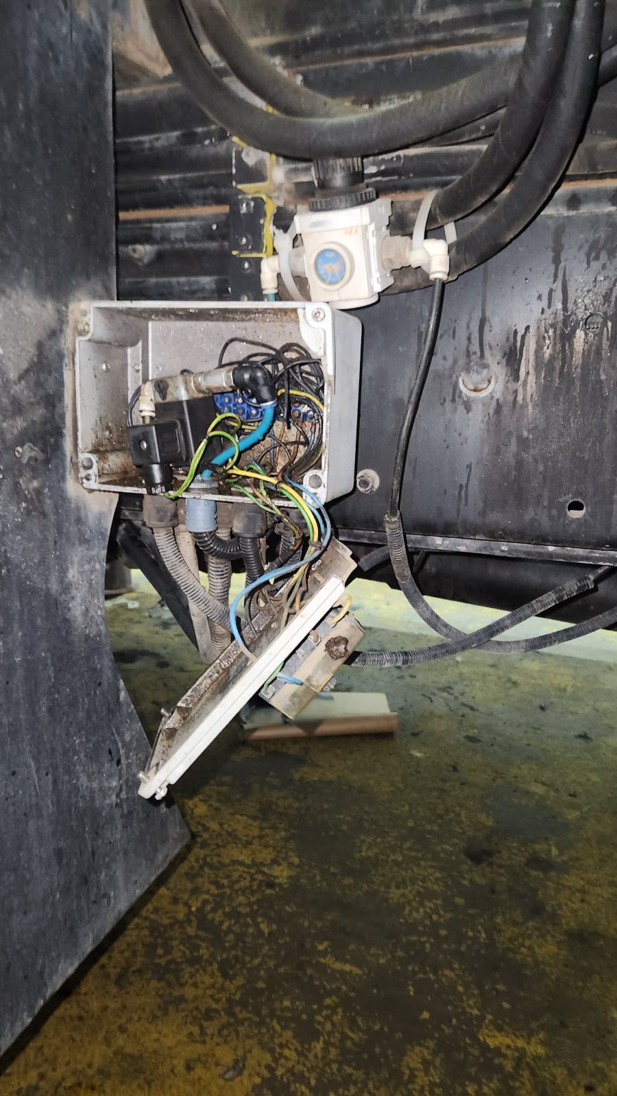  Mobil Vinç Elektrik Bakım Servisi 01 | Tel: 0(537) 923 00 89 | AYES Hidrolik Makina