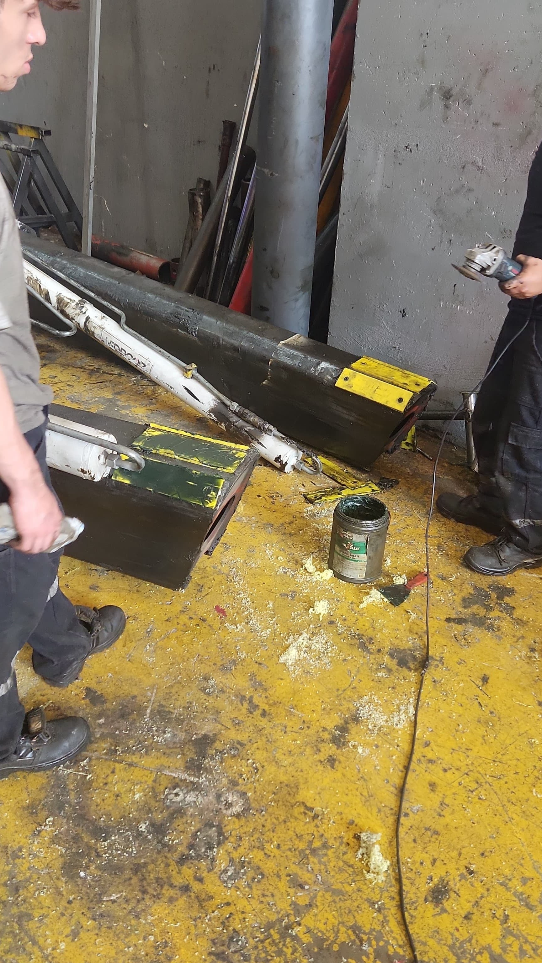 Mobil Vinç Teflon Bakımı | Periyodik ve Arıza Önleyici Servis | Tel: 0(537) 923 00 89 | AYES Hidrolik Makina