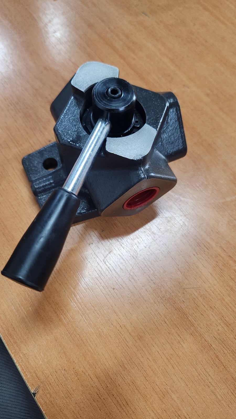 Mobil Vinç Yedek Parça İmalatı Üretimi 01 | AYES Hidrolik