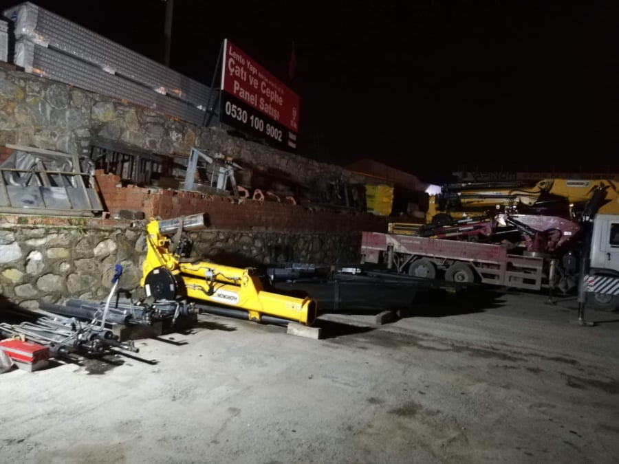 Yerinde Mobil Vinç Tamir Onarım Bakım Servisi 09 | AYES Hidrolik