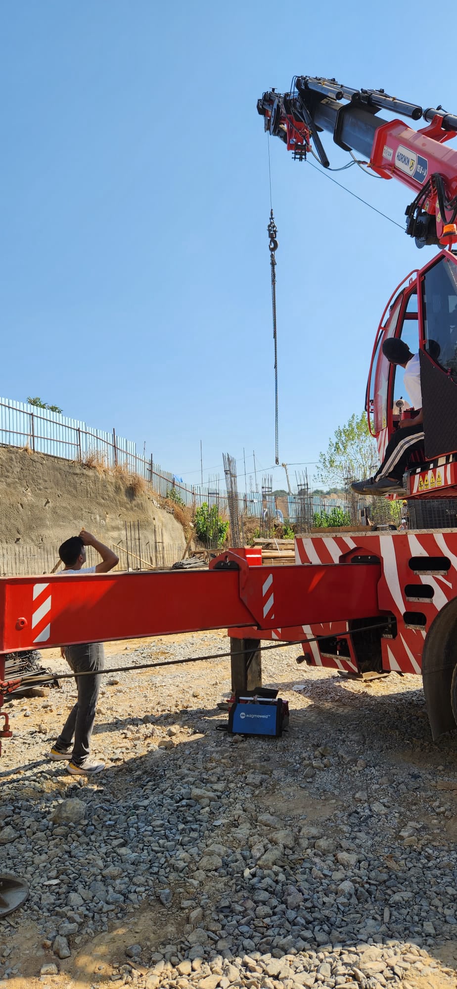 Mobil Vinç Yerinde Tamir Onarım Bakım Servisi | AYES Hidrolik Makina 