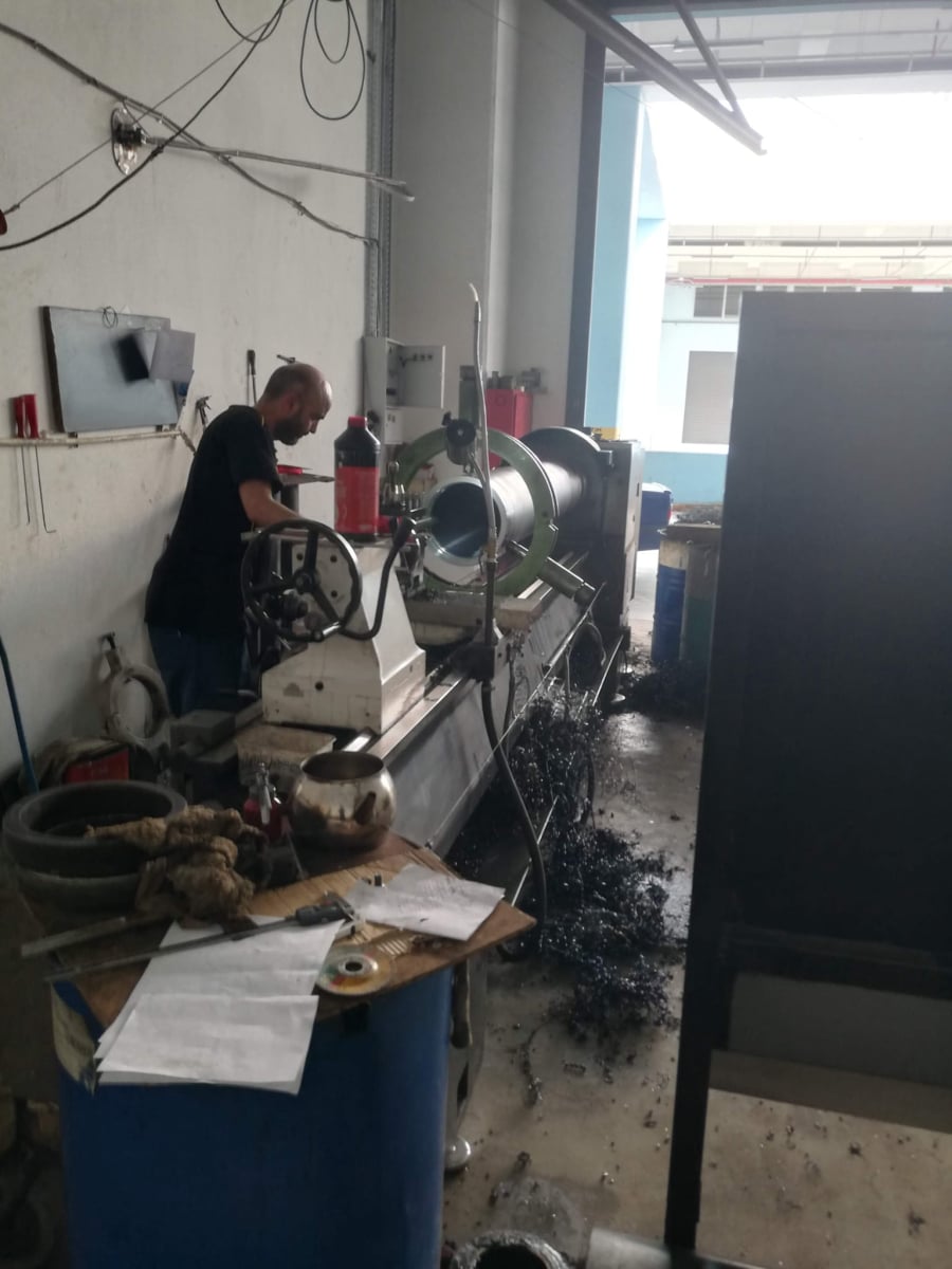 Mobil Vinç İmalatı Üretimi 01 | Projeye Özel Mühendislik Çözümleri | Tel: 0(537) 923 00 89 | AYES Hidrolik Makina