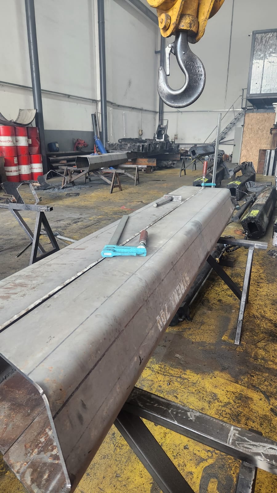 Mobil Vinç İmalatı | Dayanıklı ve Yerli Üretim Vinçler | Tel: 0(537) 923 00 89 | AYES Hidrolik Makina